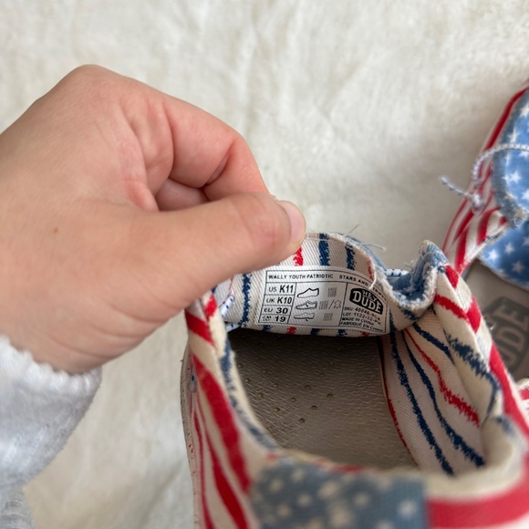 Hey Dude Wally Youth Patriotic Size 11 - Picture 11 of 13
